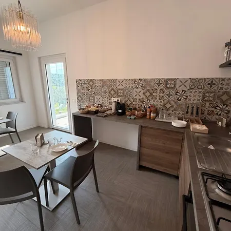B&B Nido Degli Ulivi 카탄차로